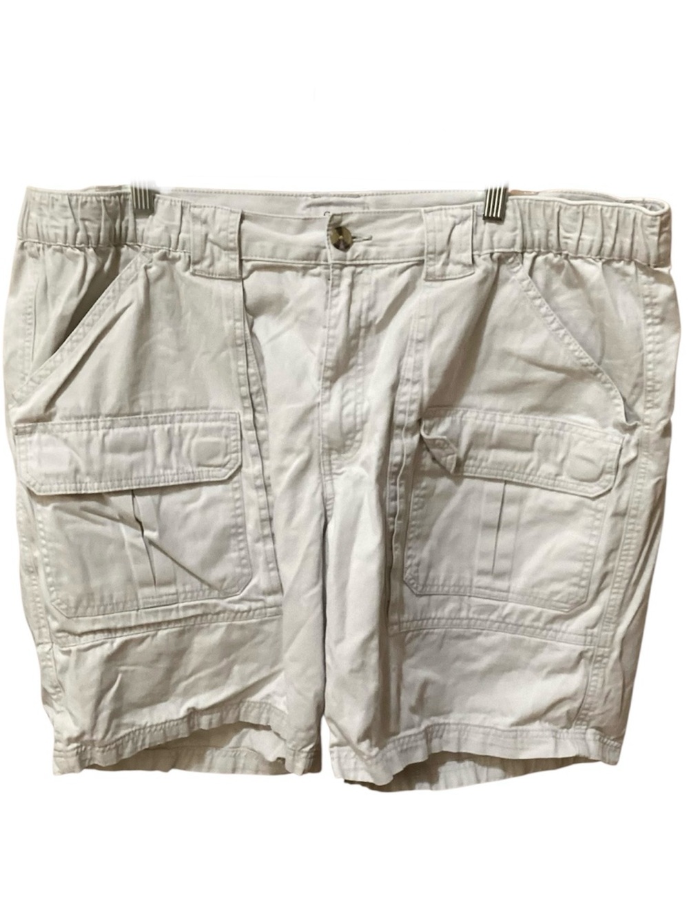 Croft & Barrow Off White Side Elastic Cargo Shorts (Size: 46)